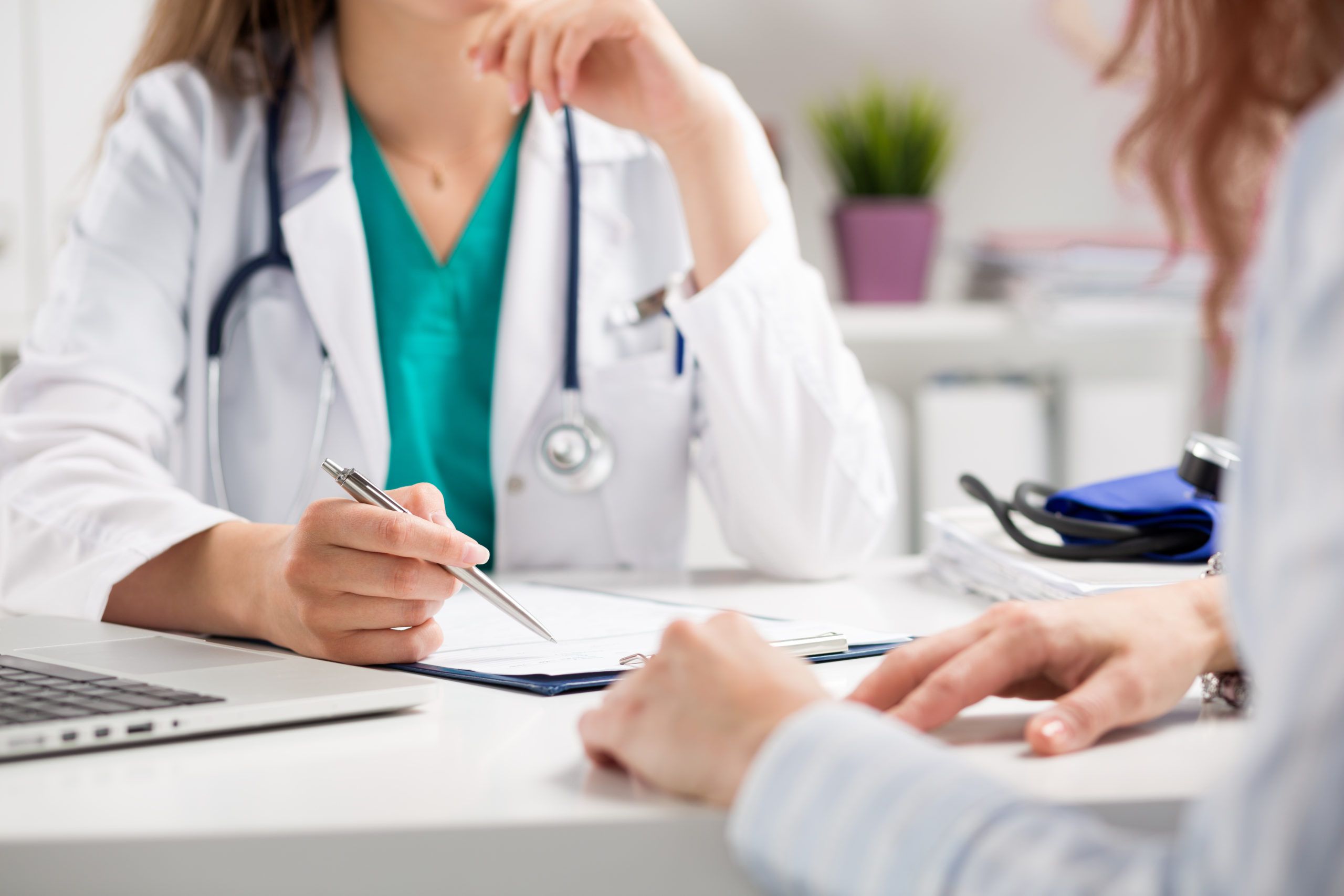 Pros y contras de donar óvulos: lo que debes saber antes de empezar